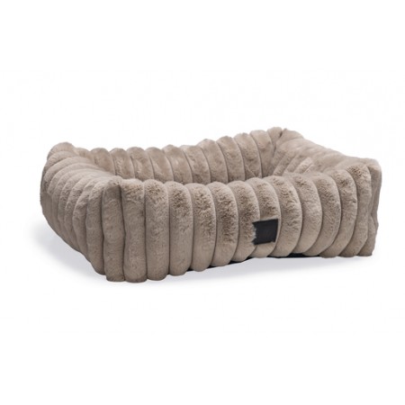 Designed by Lotte Reza - Kattenmand - Beige - 52x44x16 cm 52X44X15-16 Designed by Lotte Reza - Kattenmand - Beige - 52x44x16 cm 52X44X15-16